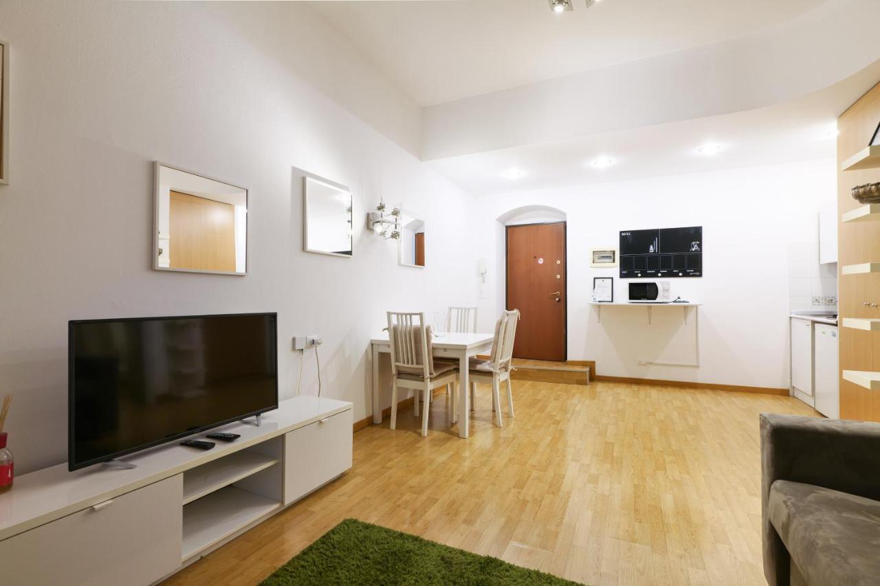 Cadorna Apartments Milaan Buitenkant foto