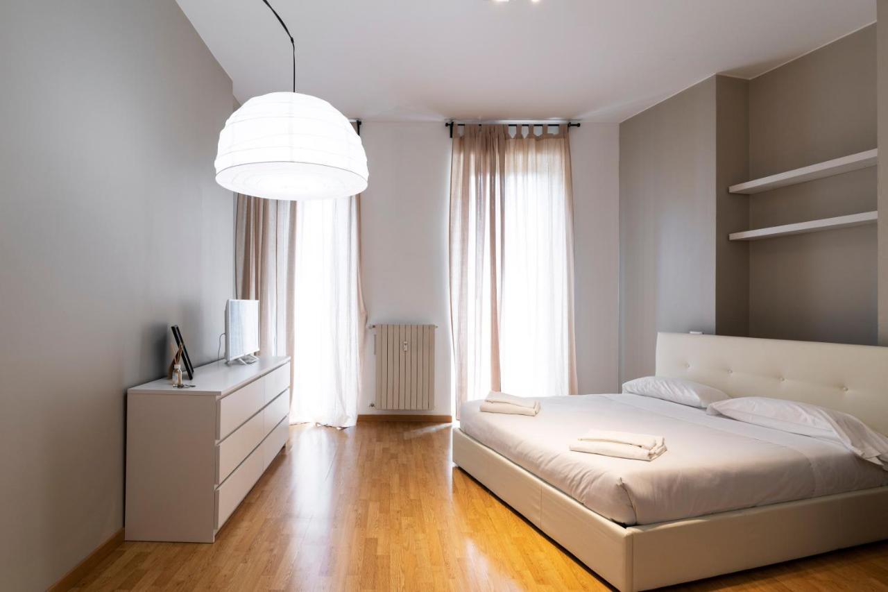 Cadorna Apartments Milaan Buitenkant foto